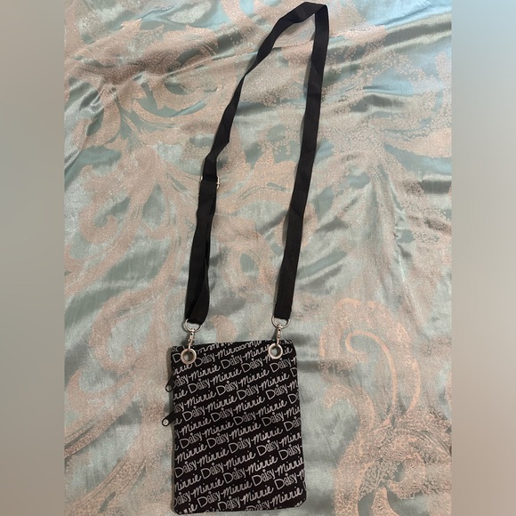 Disney minnie daisy crossbody bag Disney bag Minnie Mouse and Daisy Duck - Picture 2 of 5